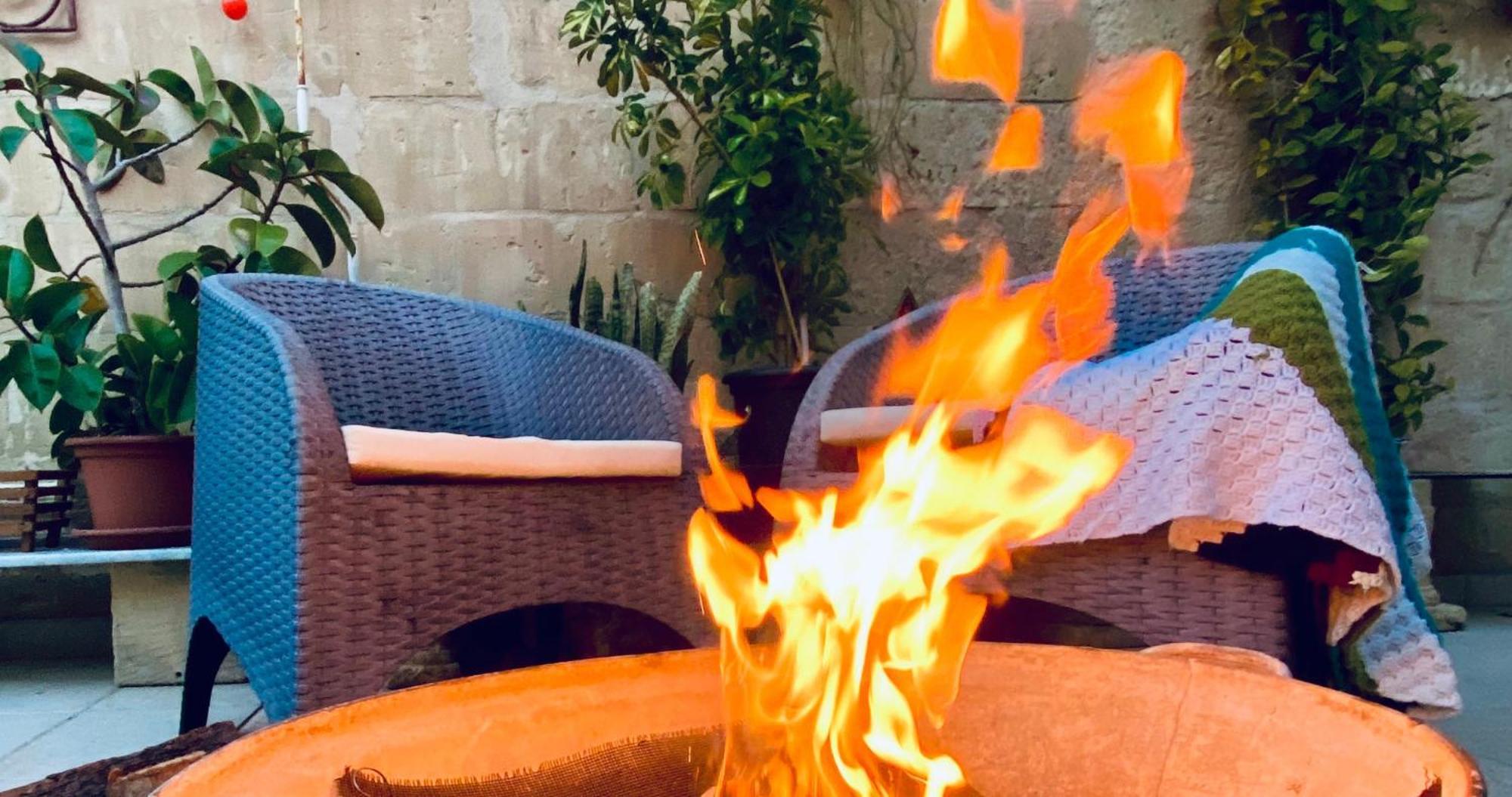 شقة Free Breakfast, Pool, Spacious Aircon Hideaway موستا المظهر الخارجي الصورة