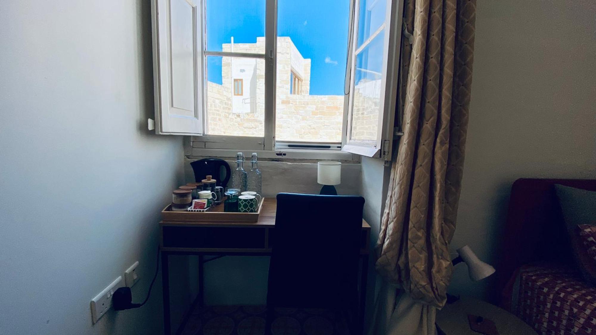 شقة Free Breakfast, Pool, Spacious Aircon Hideaway موستا المظهر الخارجي الصورة